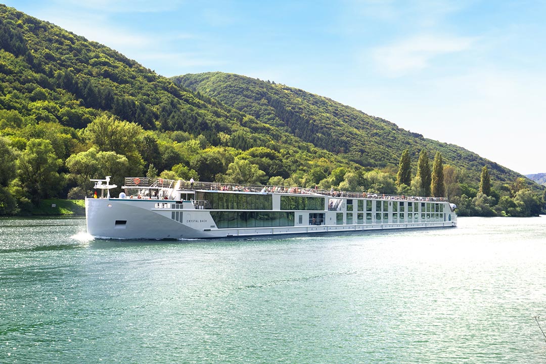 Crystal River Cruises & Cruise Ships