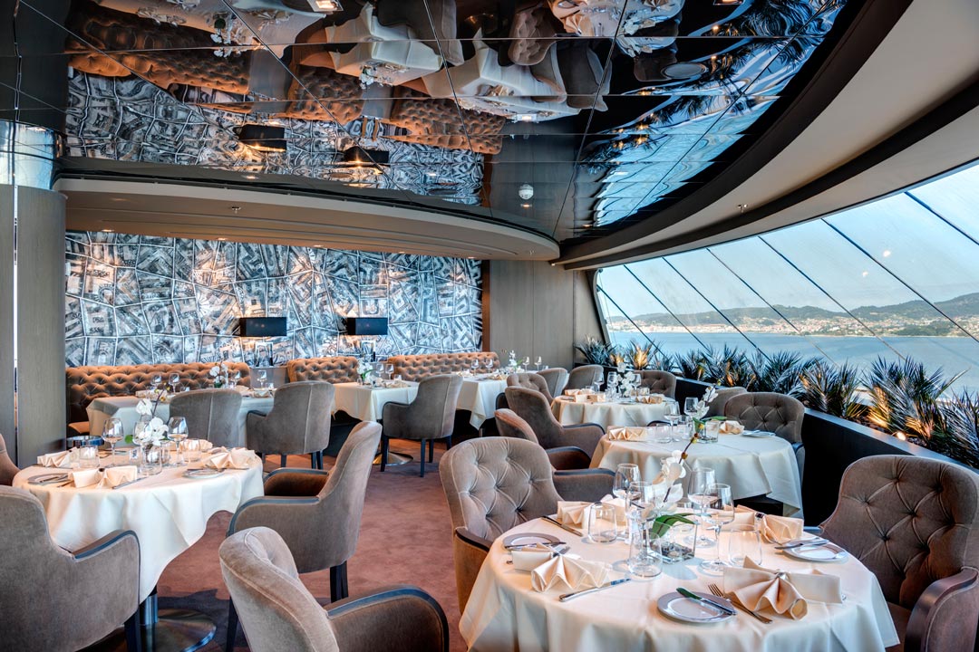 yacht restaurant